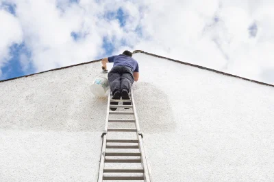 Peinture extérieure aux Thons — façades et ravalement